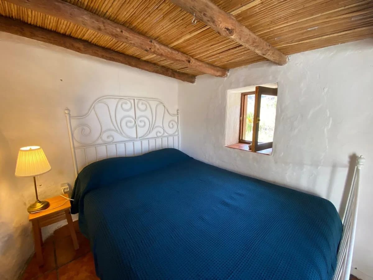 4BR Heaven close to Nature and Ocean in quiet setting photo 5
