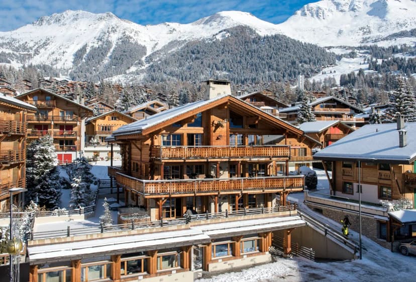 Luxurious Penthouse Chalet