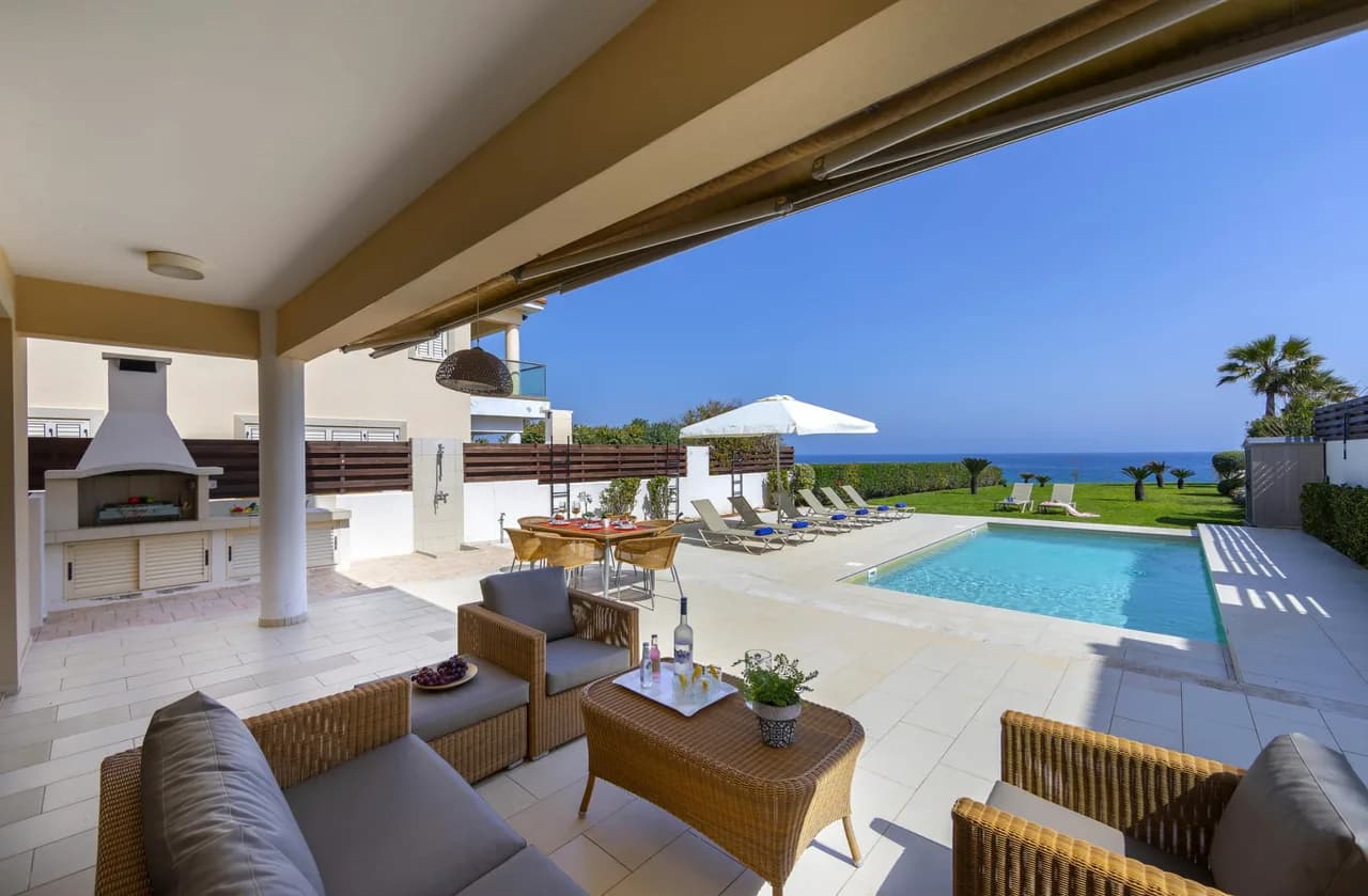 Sweet Tropics Villa in Esentepe photo 5