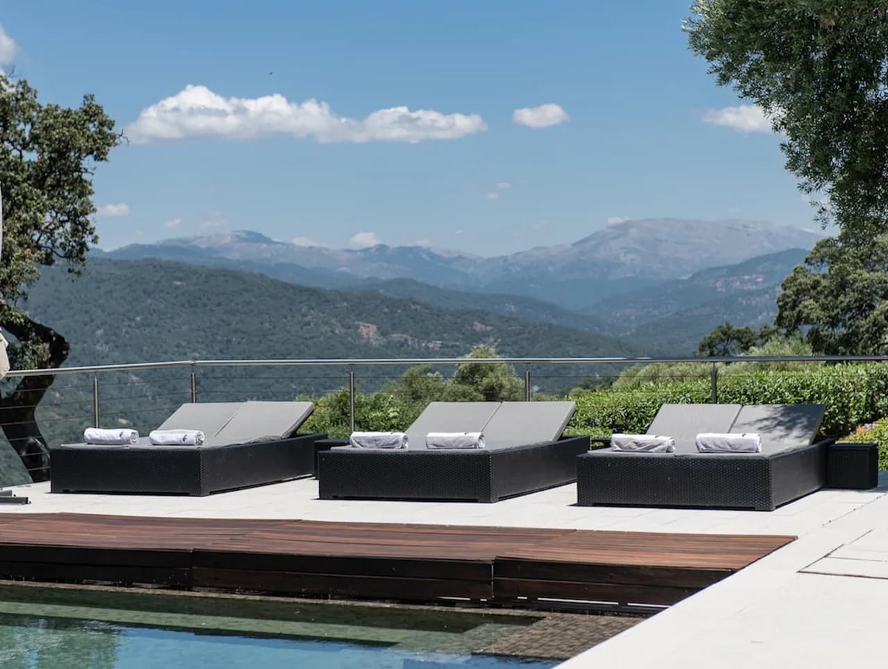Relaxing Wonders Villa with Solar Heated Pool photo 2