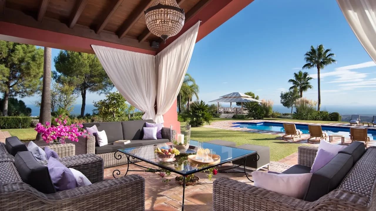 Elegant Interiors Villa close to Banus Harbour photo 3
