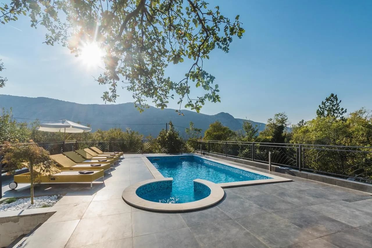 Amazing Vibes Villa with Exclusive Pool