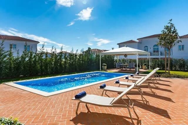 Majestic Villa with Large Terrace & Pool photo 3