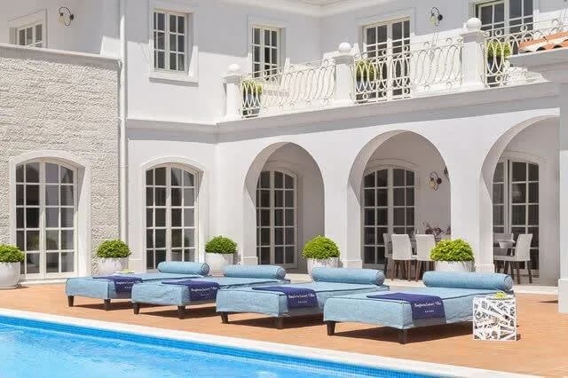 Chic Villa Set in Lovely Mediterranean Surroundings photo 5