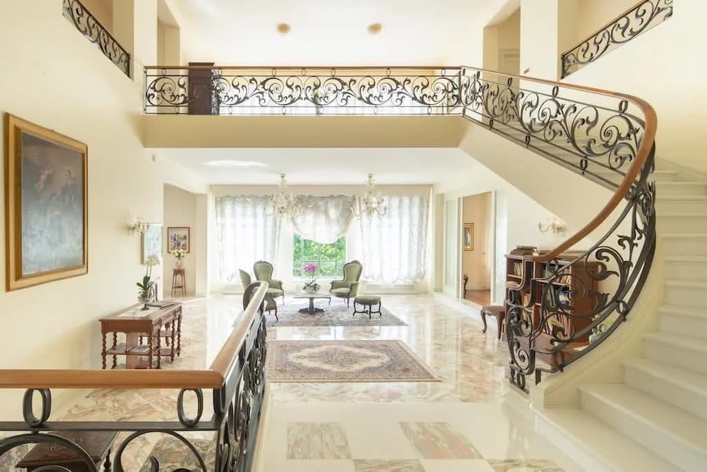 Macerata's Golden Villa in Vast Nature photo 4