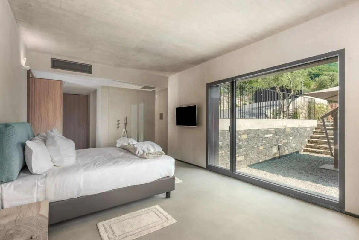 Extraordinary Villa in Sala Comacina photo 4