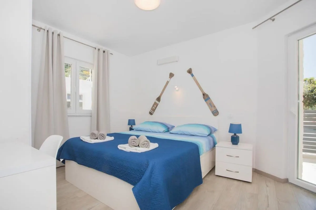 Beautiful Desire Villa with Sun Terrace photo 2