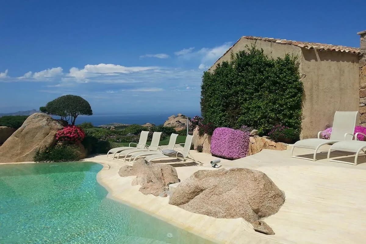 Vibrant Property Facing La Maddalena Haven photo 5