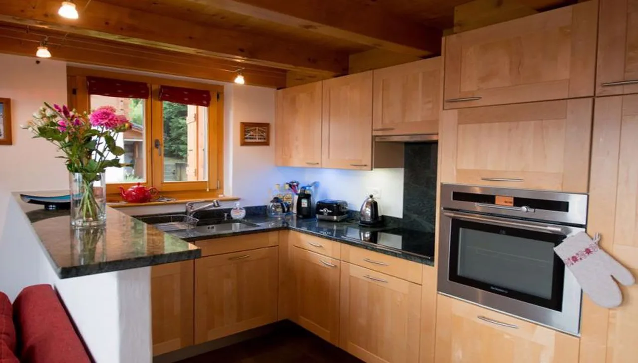 Family Chalet Close to Main Lift Station photo 2