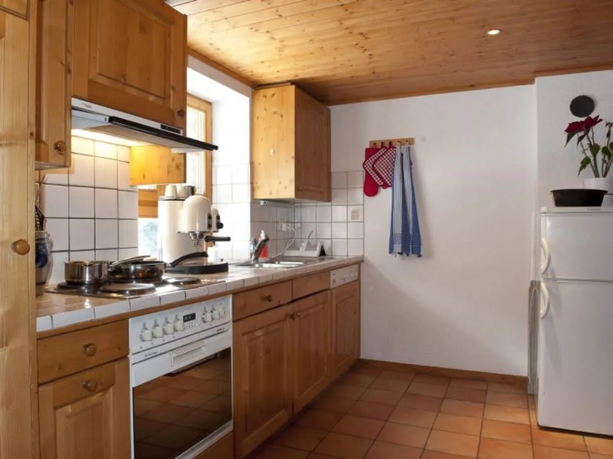 Magical Rustic Chalet Just of The Piste photo 4