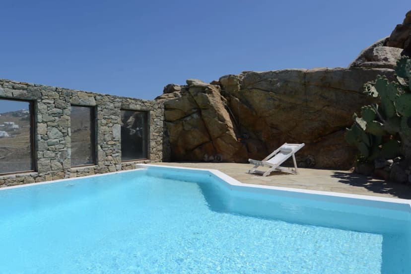 Modern 5 Bedroom Villa with Pool in Mykonos