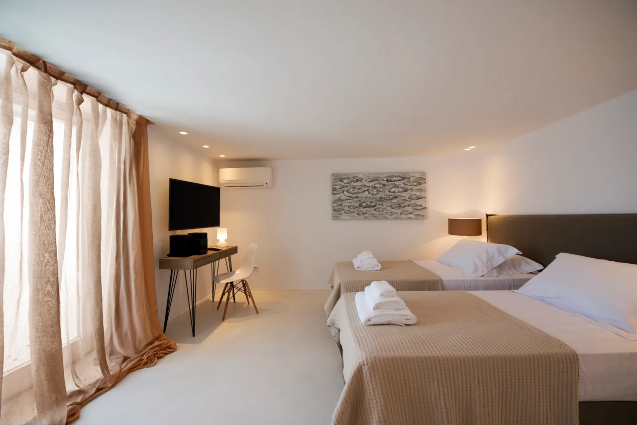 Luxurious 7 Bedroom Villa in Mykonos photo 2