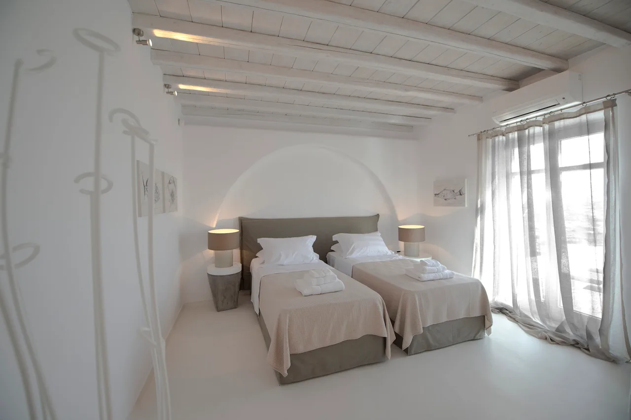 Luxurious 7 Bedroom Villa in Mykonos photo 4