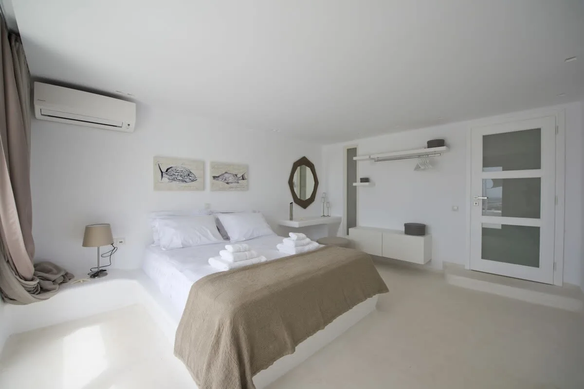 One-bedroom Suite with Sea Views in Mykonos photo 5