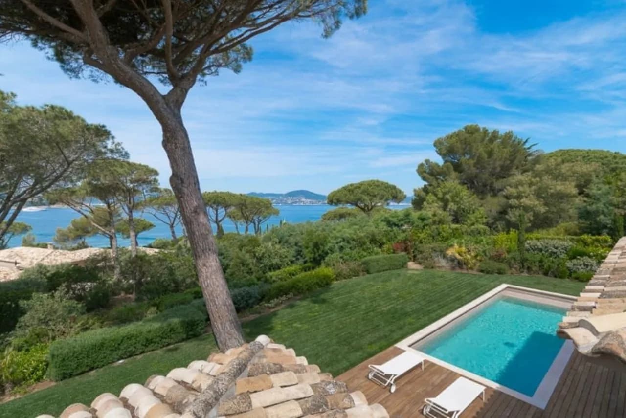 A Fantastic Villa by a Beautiful Grove photo 4