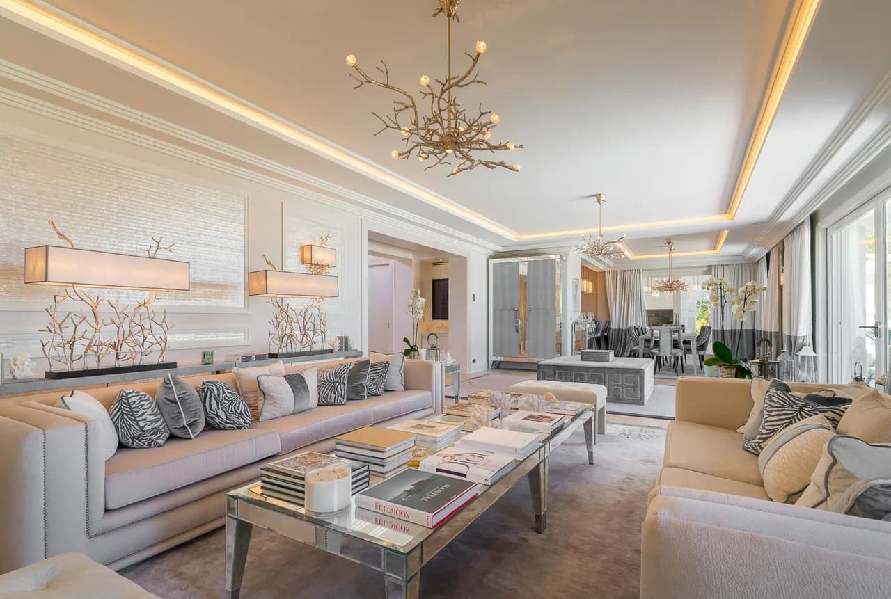Superb Luxurious New Villa with Bay View photo 2