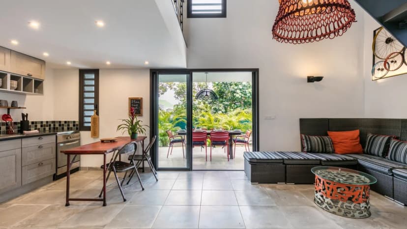 Deluxe Complex Villa near the Gouverneur Beach