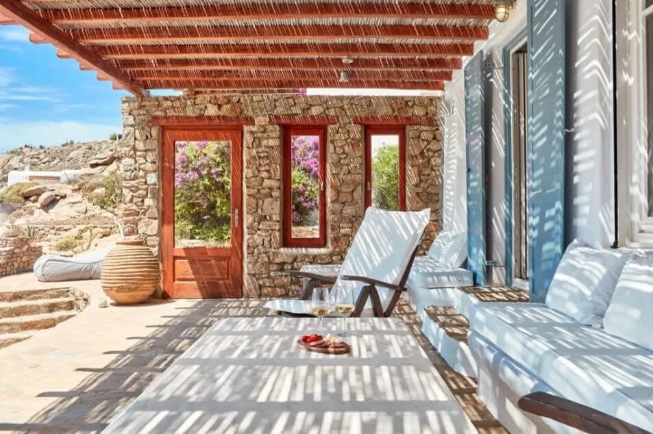 Amazing Hillside Villa photo 5