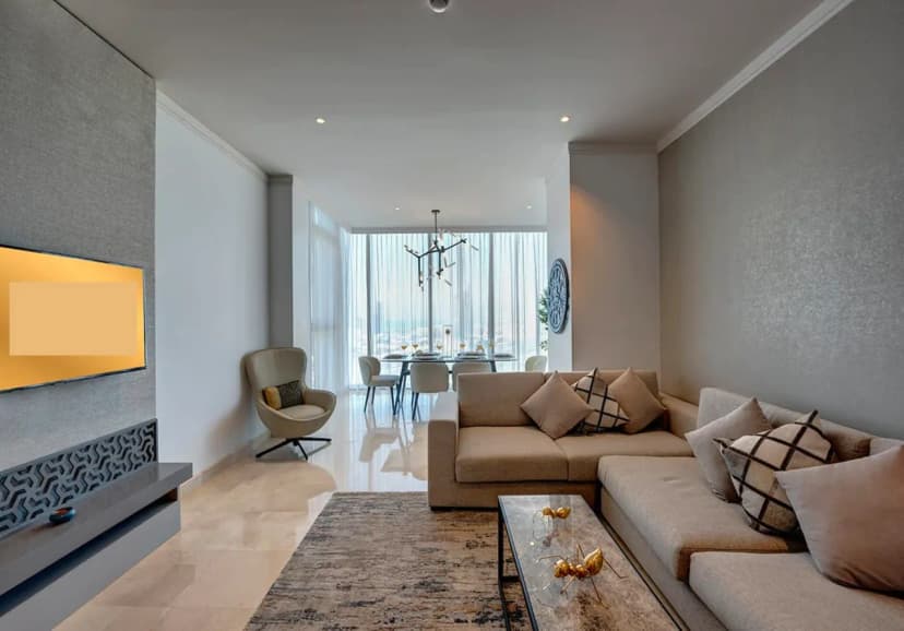 Fashionable Residence next to Taj Hotel