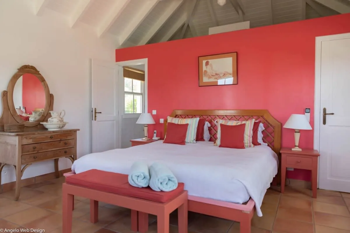 Colonial Style Villa in the Scenic Hillsides photo 3