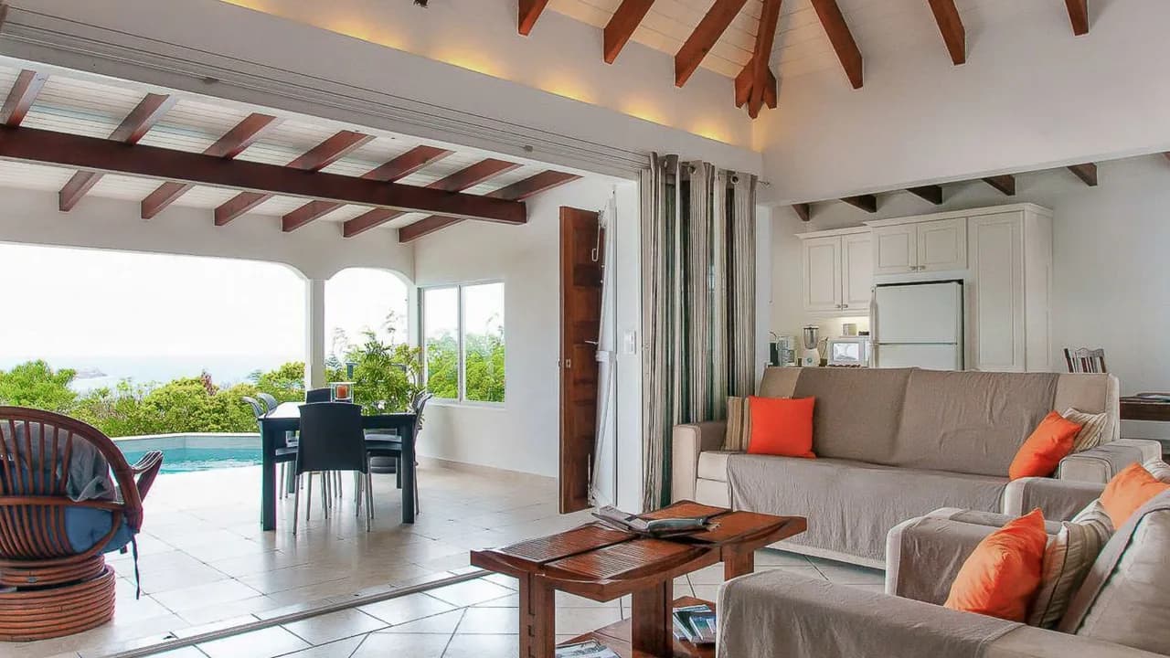 Rustic Romantic Villa with Lovely Ocean Views photo 5