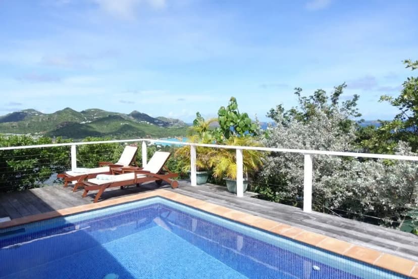 Tranquil Luxe Villa with a Magnificent View of St. Jean Bay