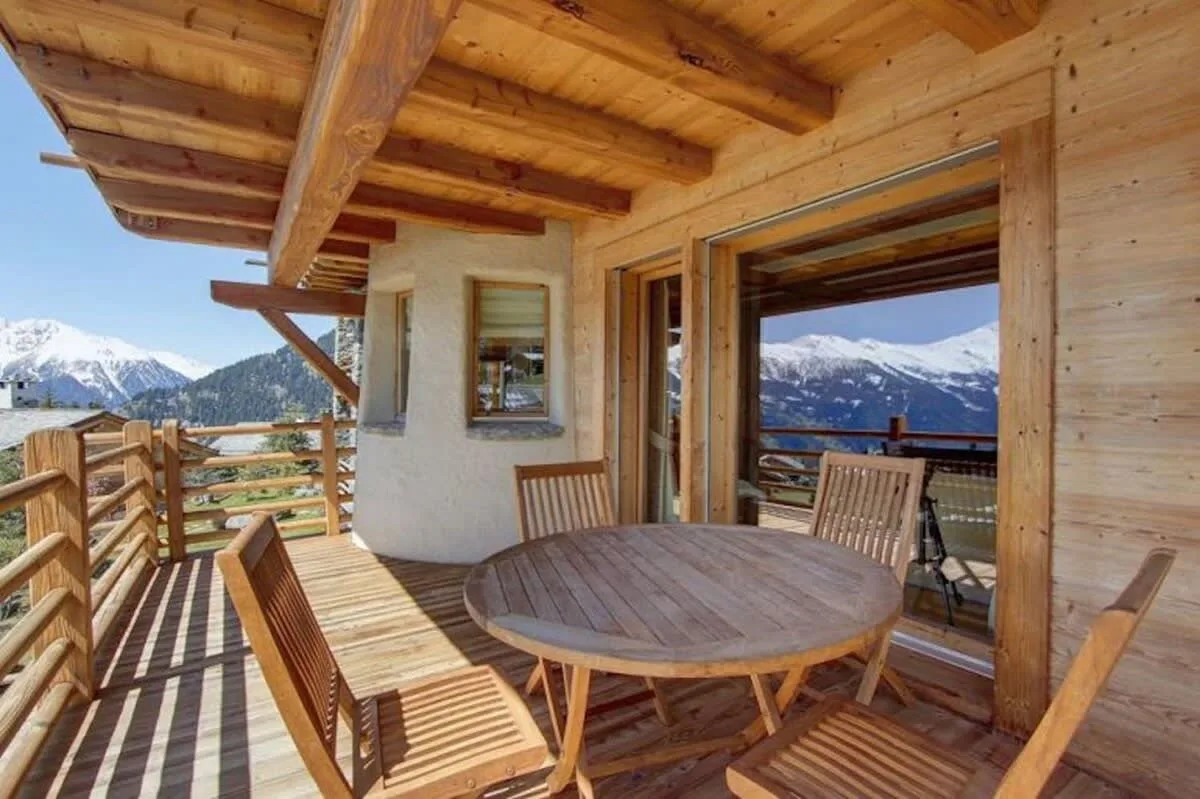 Spacious Mountain View Apartment in Bagnes photo 2