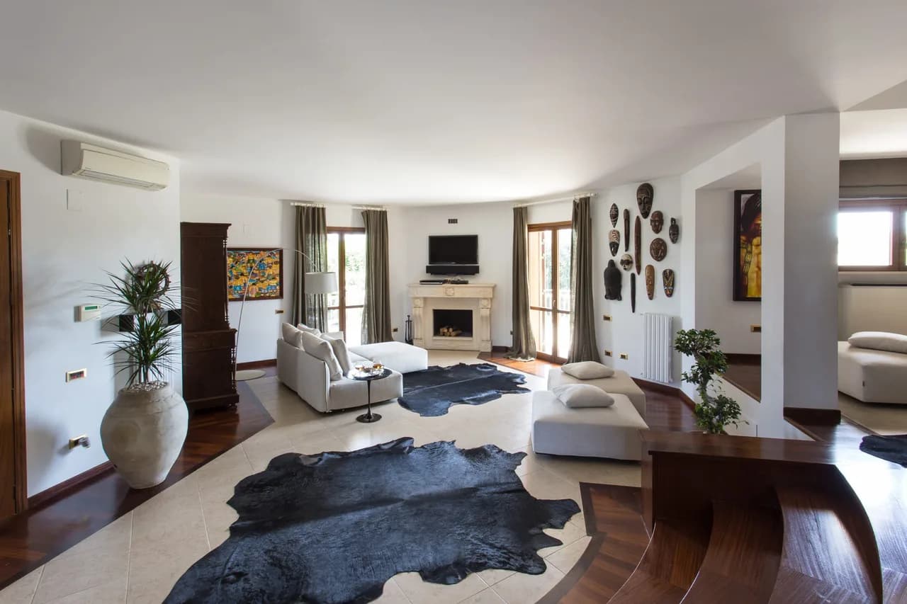 Glamorous Villa with Exotic Atmosphere photo 2
