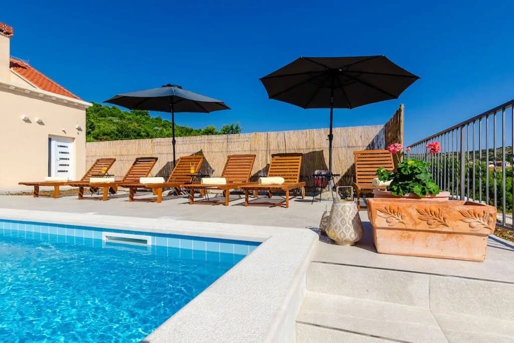Finest Villa in Cavtat near Two Beaches photo 3