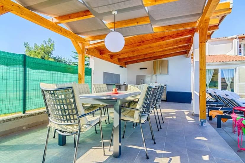 Deluxe Living Villa with Pool and Sauna in Croatia