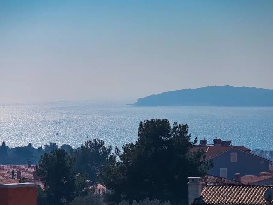 Melodious Villa with Relaxing Sun Terrace photo 5