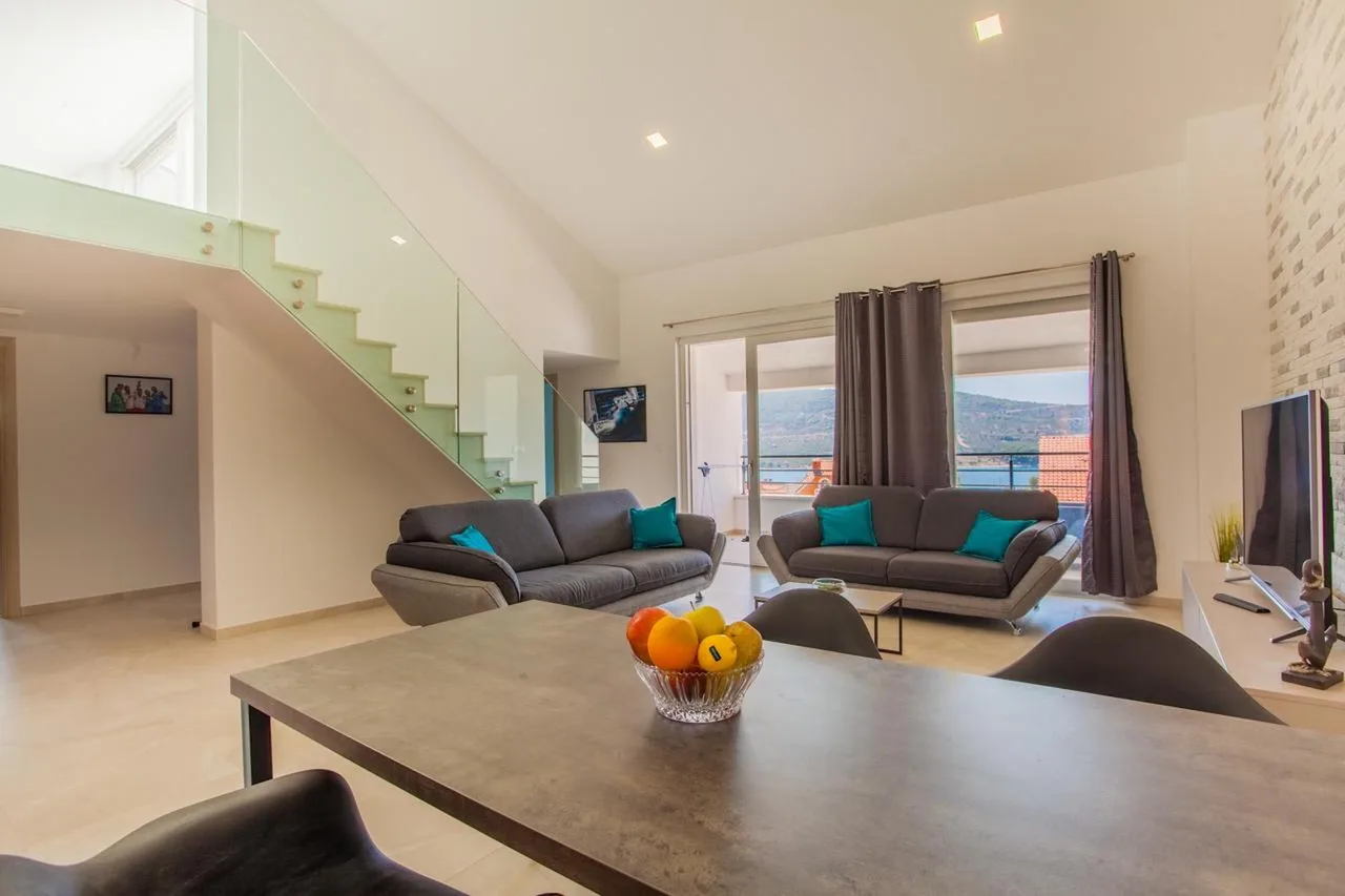 City Views Apartment Near Grabar Beach photo 3