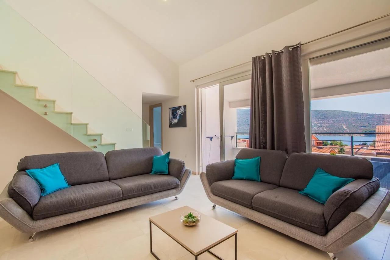 City Views Apartment Near Grabar Beach photo 4