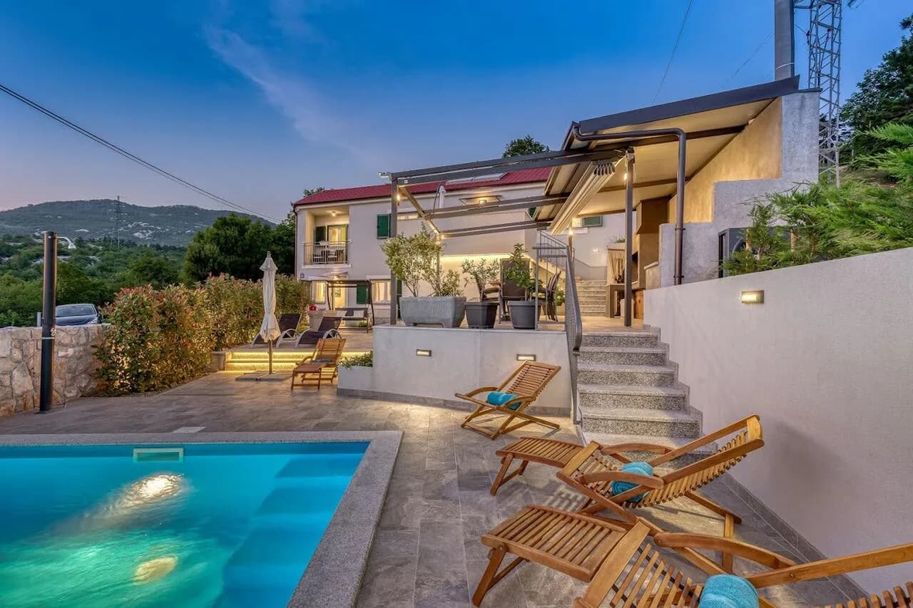 Bakarac's Deluxe Villa with Amazing Sea Views photo 3