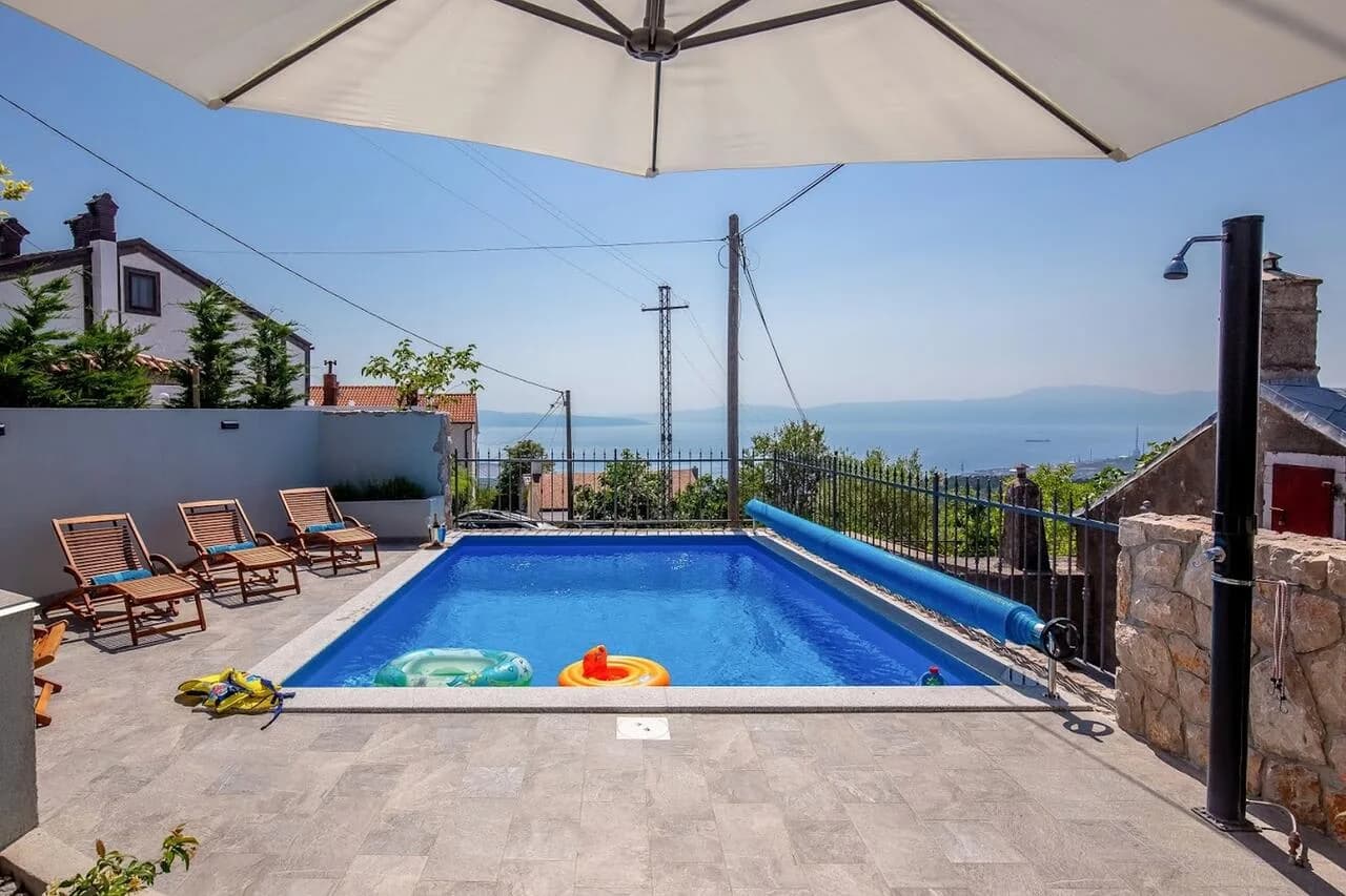 Bakarac's Deluxe Villa with Amazing Sea Views photo 4
