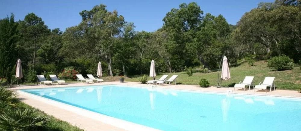 9th C. ProvenCal Villa, an Oasis of Peace CLose to the Beach photo 2