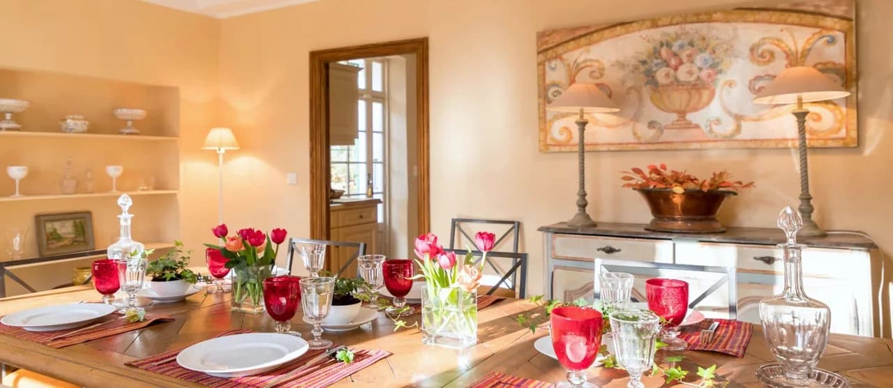 9th C. ProvenCal Villa, an Oasis of Peace CLose to the Beach photo 5