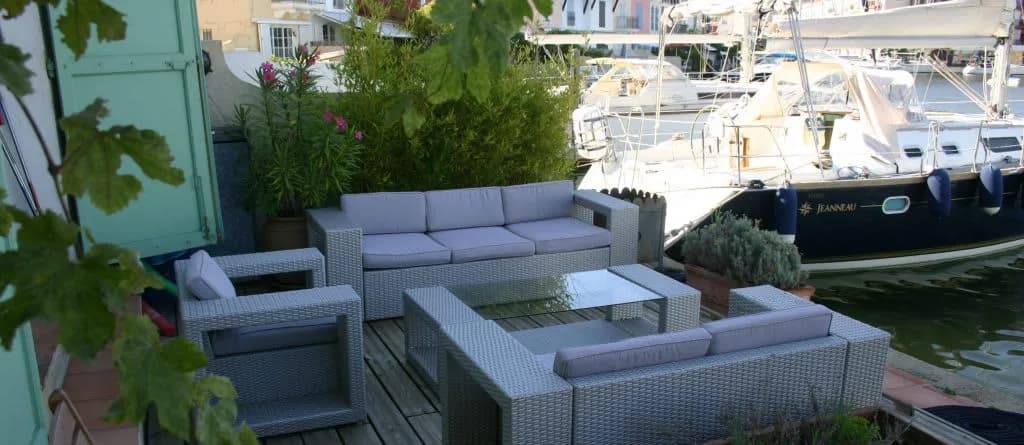 Lovely house with Private Mooring, Ideally Located photo 3