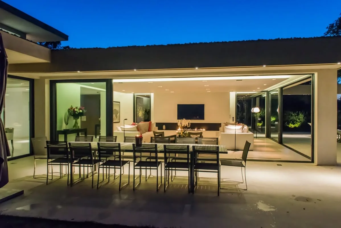 Classical St. Tropez Villa with Relaxing Sea Views photo 4