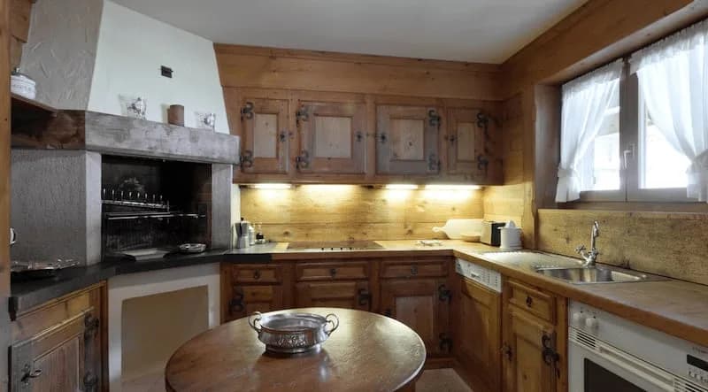 Hilltop Deluxe Apartment in Gstaad photo 3