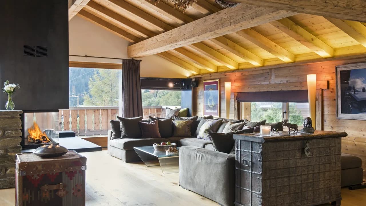 Stunning and Amazing Chalet photo 3