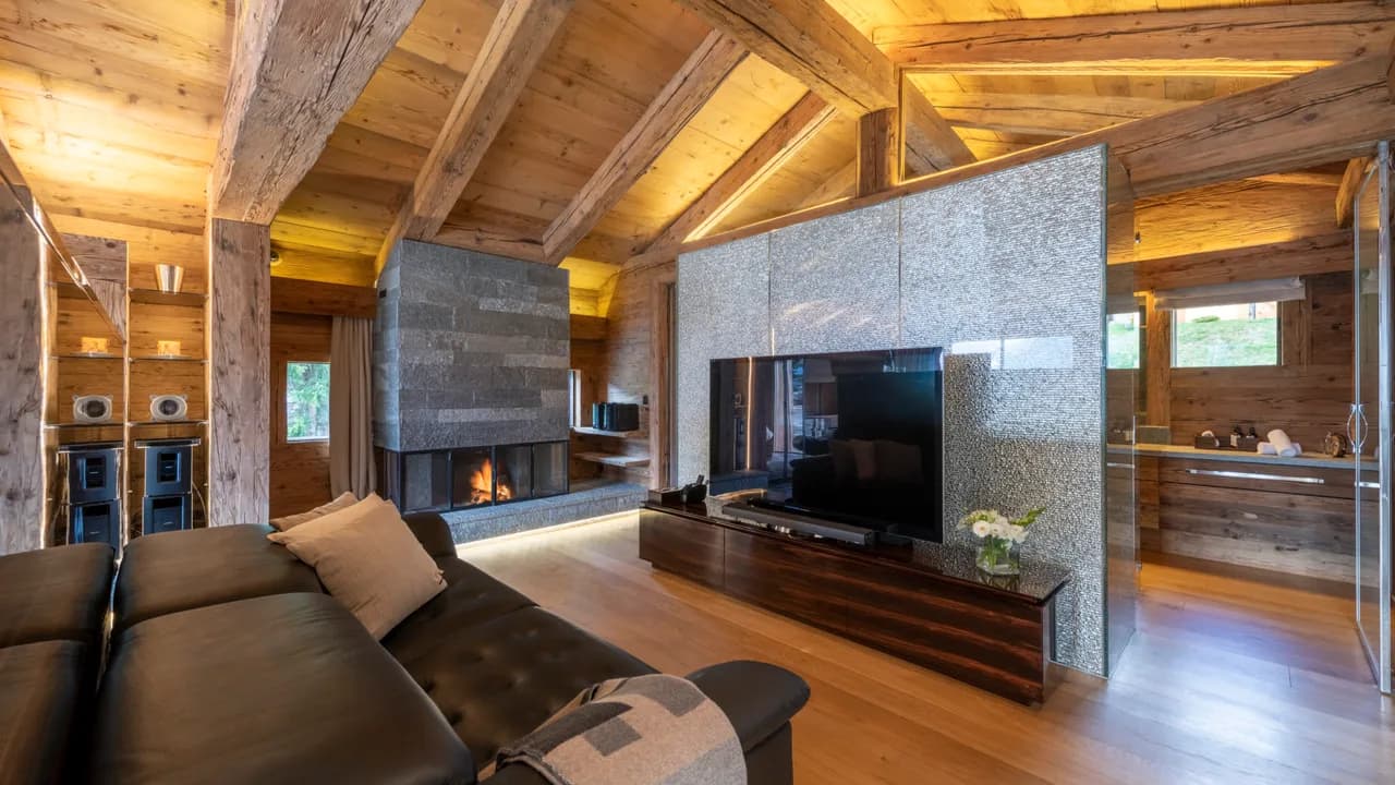Super Luxurious Chalet with Heavenly Views photo 5