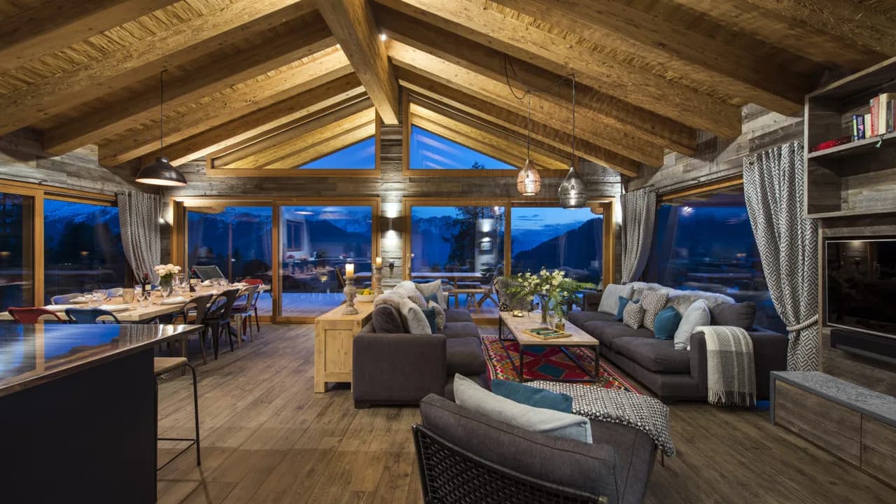 Elevated Luxury Chalet with Incredible Views photo 4