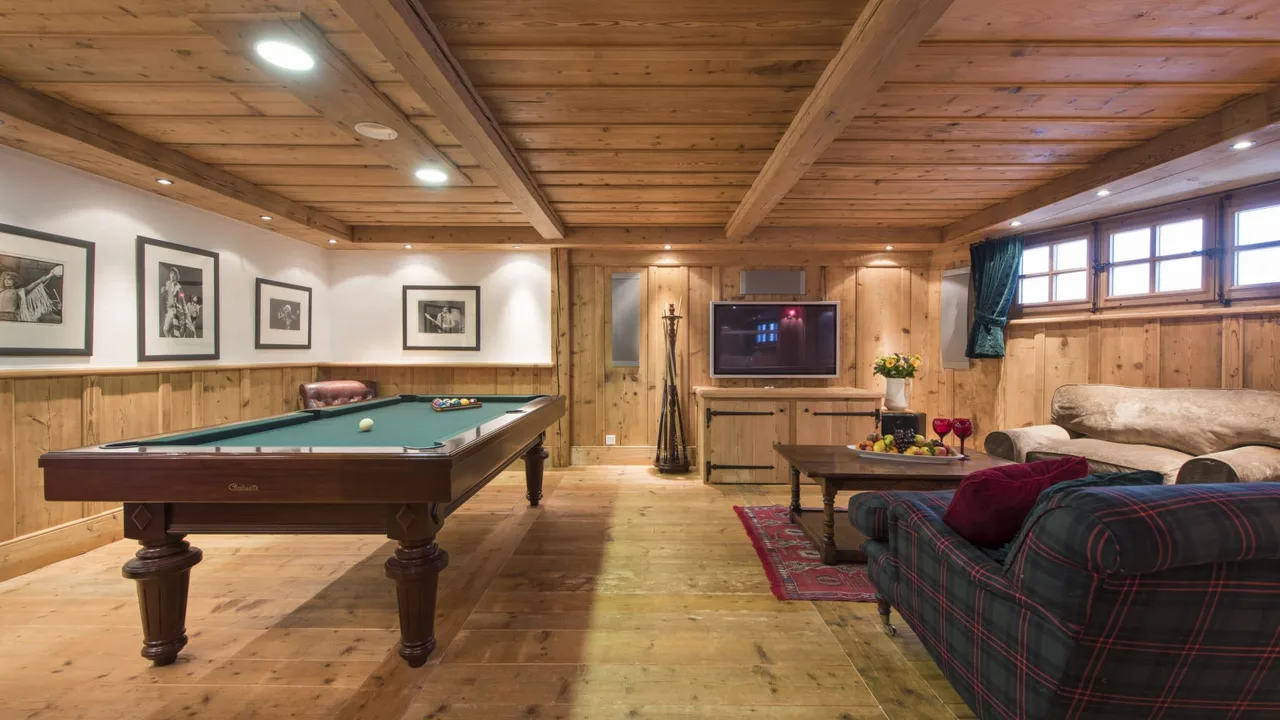 Traditional Alpine Home with Outdoor Hot Tub photo 5