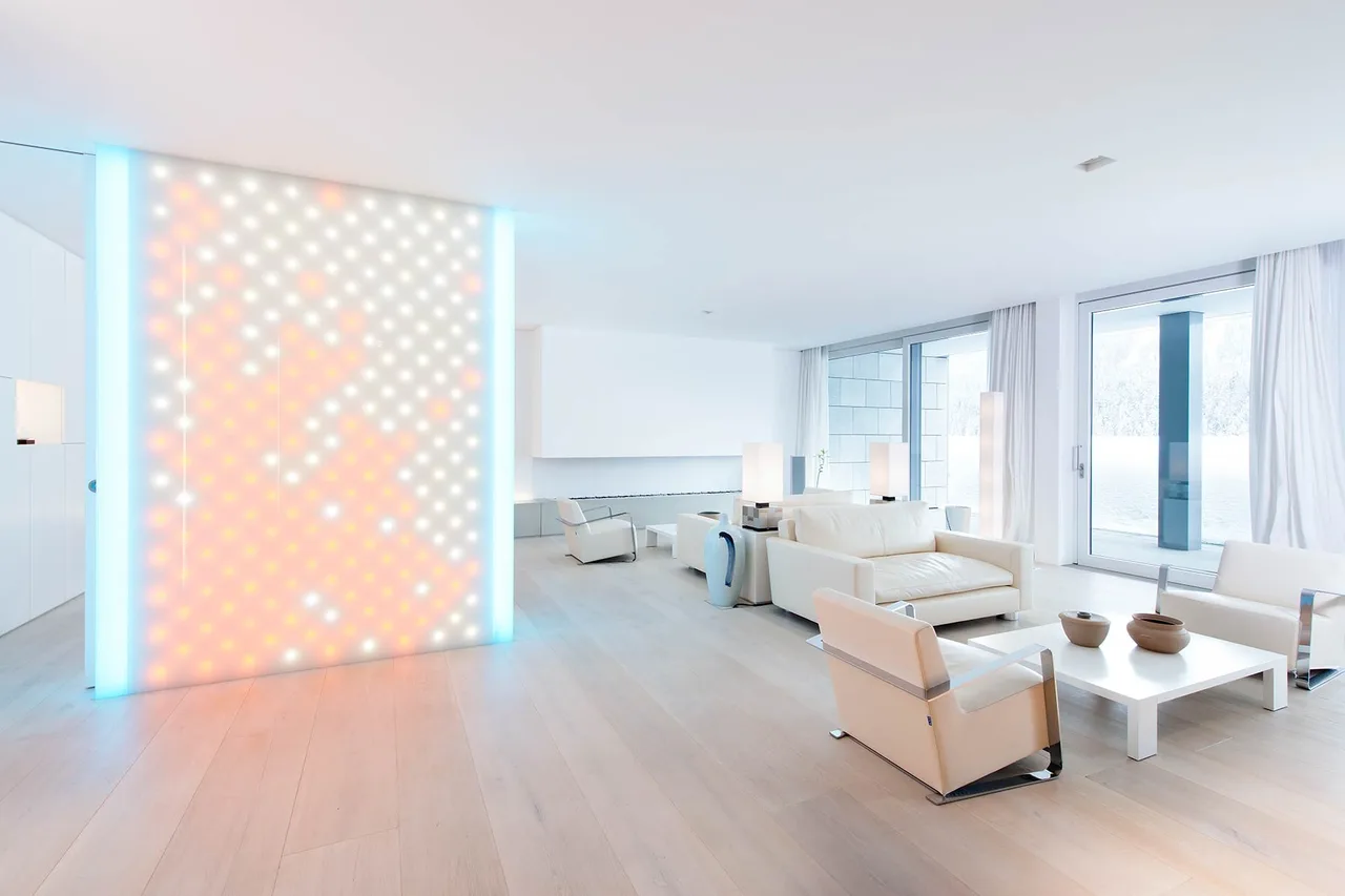 Classic White Apartment with Spa Area and Jacuzzi
