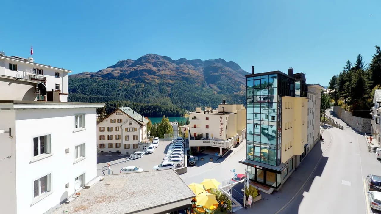 Deluxe Holiday Flat in St. Moritz-Dorf Center photo 2