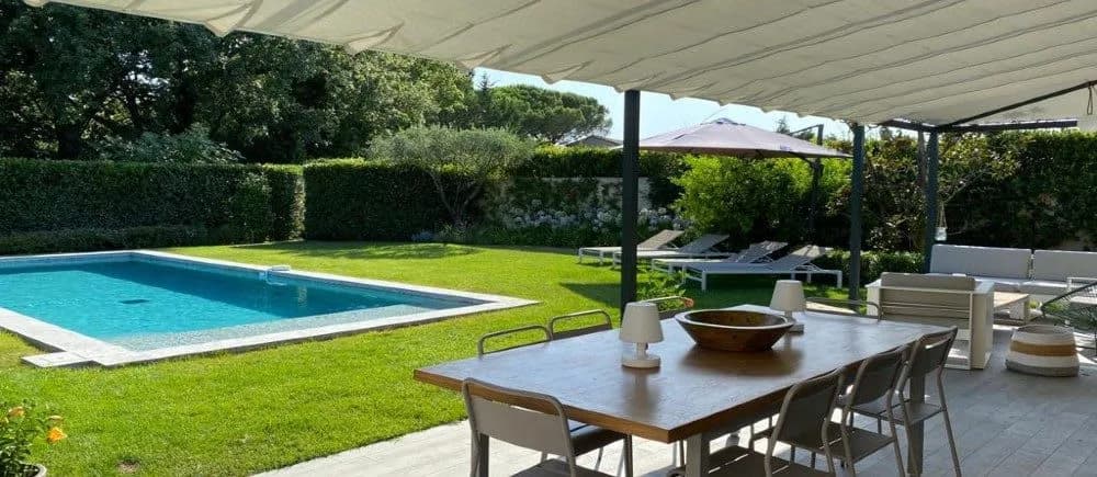 Modern French House Near Canebiers and Les Salins photo 5