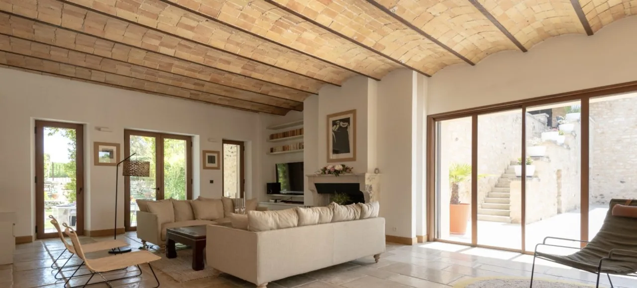 Fresh Grape Farmhouse in a Perfect Location photo 5