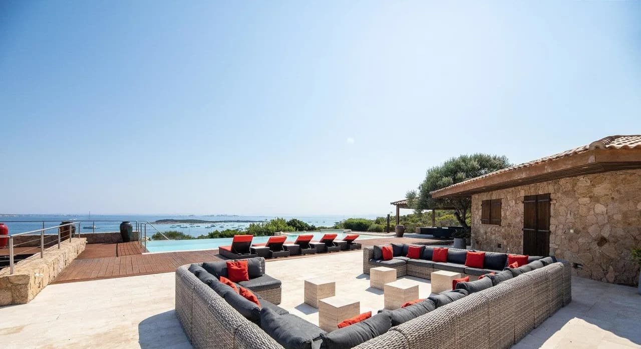 Blue Sapphire Villa on the Bay of Piantarella photo 4