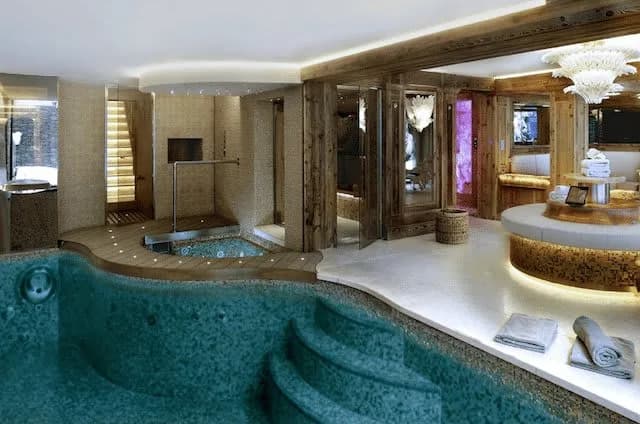 Mother of Pearl Chalet photo 3